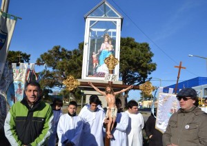 Las actividades de la Fiesta Patronal de la Virgen de la Luz, incluyeron la inauguración de una escultura con la imagen de dicha advocación de la Virgen.