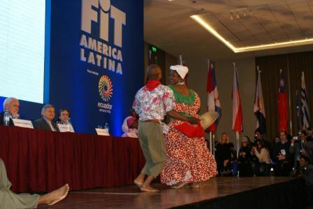 La danza y la cultura de Ecuador en la apertura.