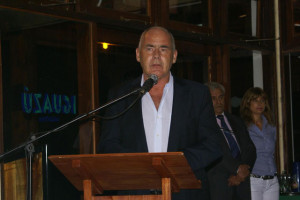 El Ministro de Turismo de la Nación, Enrique Meyer, en el acto por el día Provincial del Turismo en Iguazú.