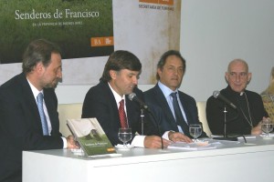 Gustavo Marangoni, Ignacio Crotto, Monseñor Carlos Malfa y Gobernador Scioli.
