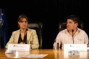 Soledad Simoni, de la comisión organizadora de la fiesta y Emmanuel Stefanelli, Secretario de desarrollo económico de Villarino.