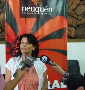 La Secretaria de Turismo de Villa Pehuenia-Moquehue, María Luz Laino  brindo detalles del evento a la prensa.