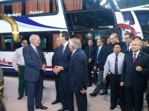 El Ministro Randazzo acompañó al Gobernador Fellner en la inauguración de la terminal internacional.