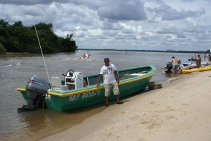Los servicios de pesca en Colón son excelentes. Todas las modalidades, con salidas todo el año con el guía Ezequiel Ovelar.