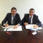 Imanol Perez, Director de Alianzas de Air Europa y Fabián Lombardo de Aerolíneas Argentinas firmaron el acuerdo.