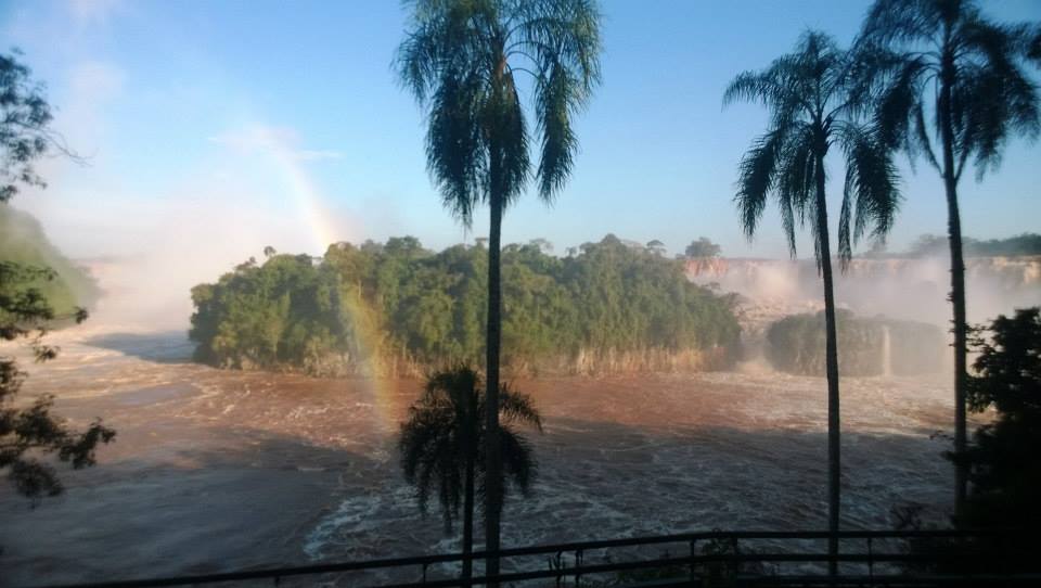Cataratas del Iguazú con gran caudal