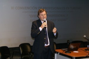 Omar Duclós, Presidente de la Comisión de Turismo de la Honorable Cámara de Diputados.