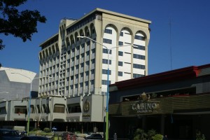 Hotel Catalinas Park y Casino Centro.
