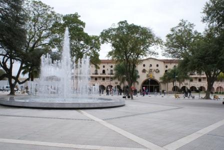 Plaza central y casino.