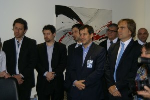 Mariano Recalde y  Alejandro Granados (h), titular de la Administración Nacional de Aviación Civil (ANAC).