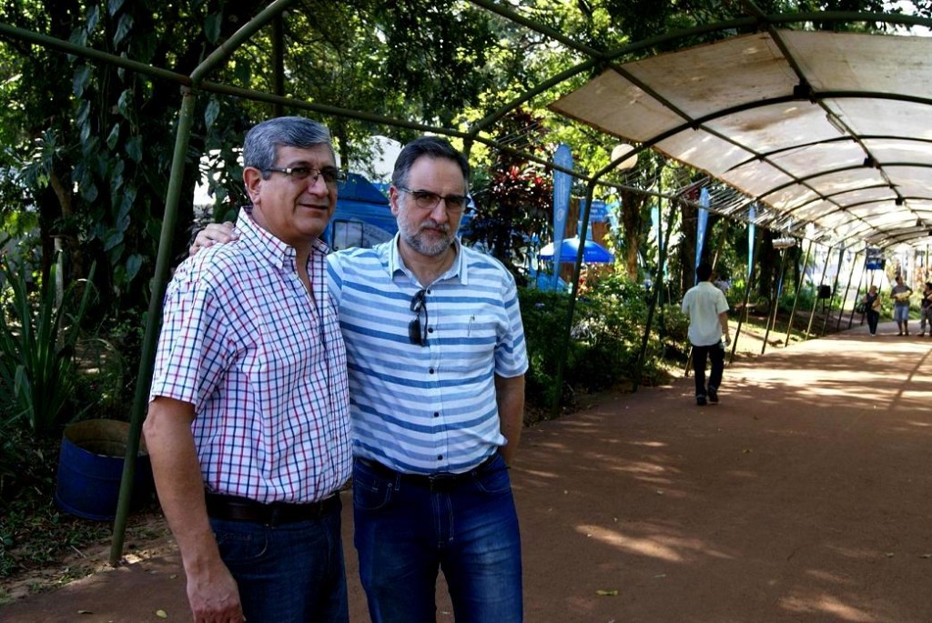 Bernabé Aguirre, Pte Federación y Sergio Dobrusin, Ministro de Turismo de Misiones.