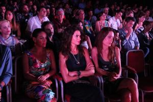 Eleonora Wexler, Florencia Raggi y Martina Guzman en el cierre del festival.