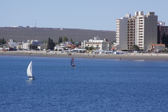 Puerto Madryn y sus actividades nàuticas.