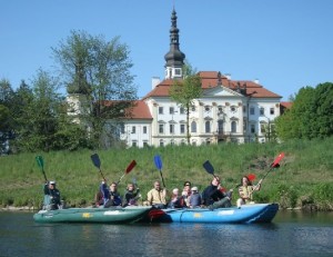 Desenfrenado paseo fluvial por la histórica ciudad de Olomouc.