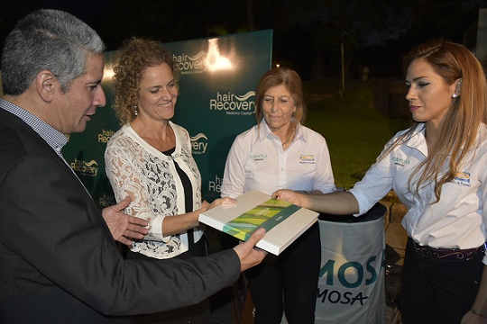 El Ministerio de Turismo de Formosa entregó material turístico y cultural en la muestra en Paraguay.