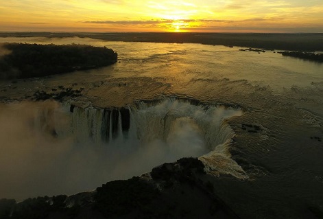 Iguazú tuvo una ocupación hotelera del 77 por ciento, con un ingreso al Parque Nacional que supera las 185.000 personas.